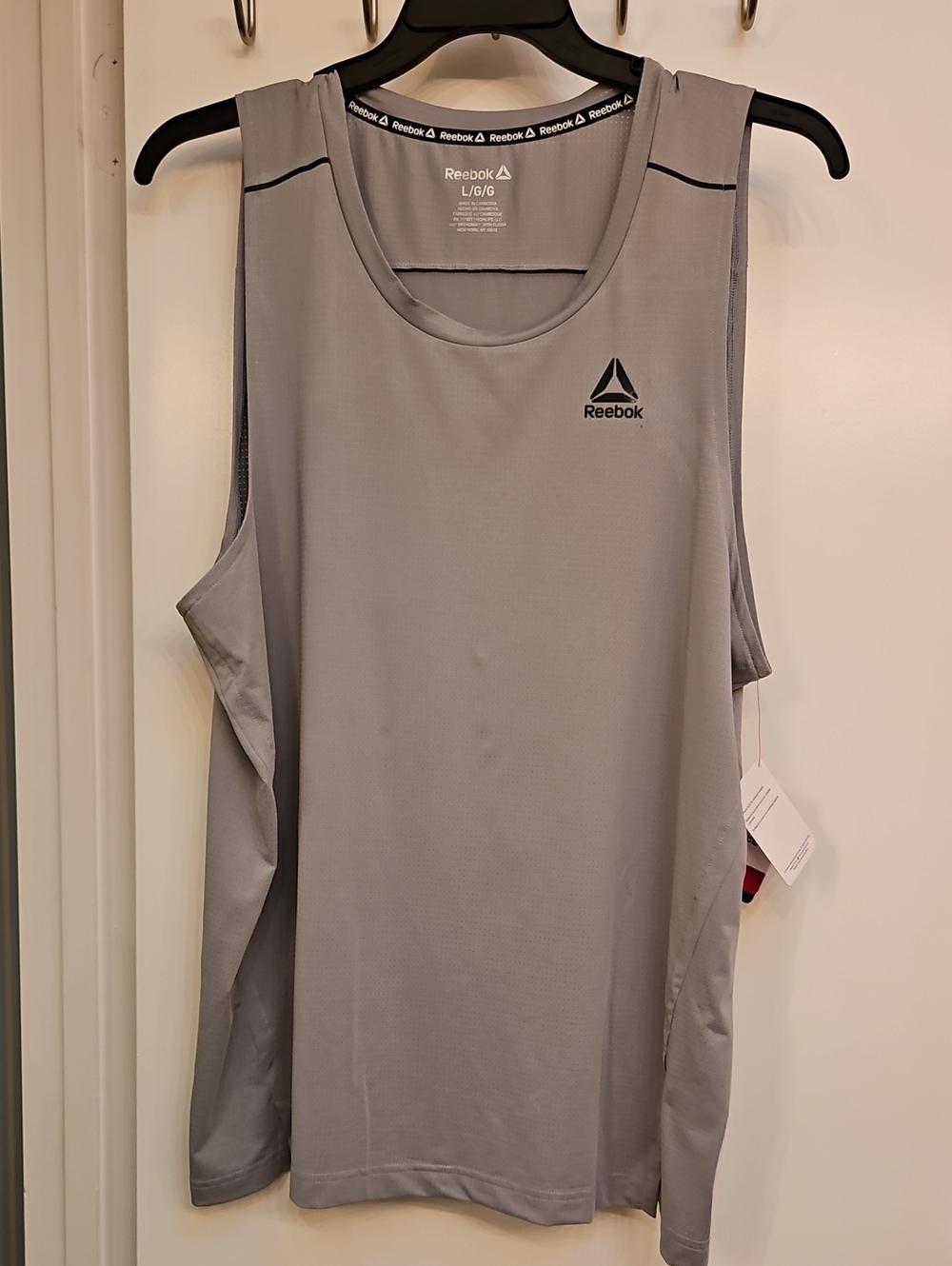 Reebok Mens Turboboost Tank Top Sz L Gray Sleet RBK-DRY Wicking Reflective NWT